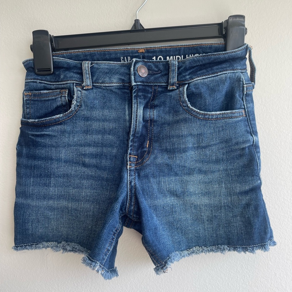 GAP kids Midi High Rise Denim Shorts with Frayed Hem
